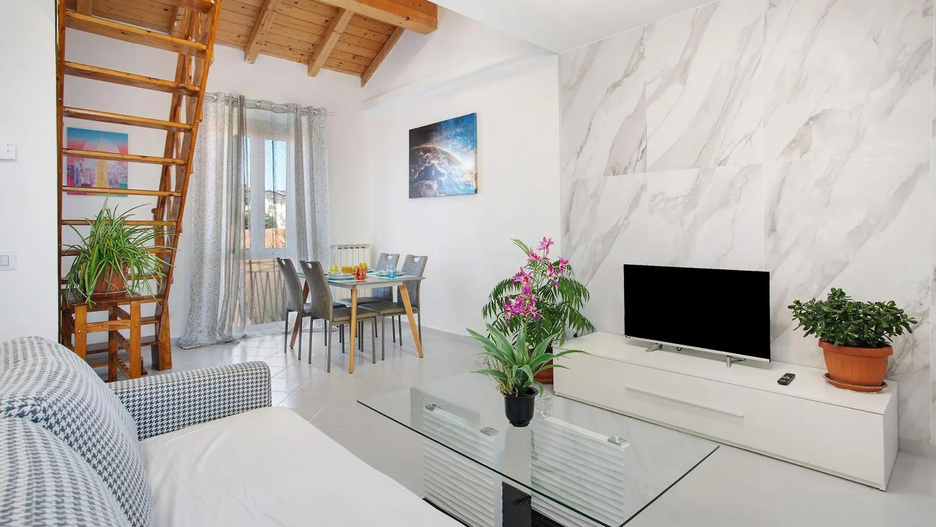 Casa Global Atlantica Apartment Nova Milanese 0*,  Italy
