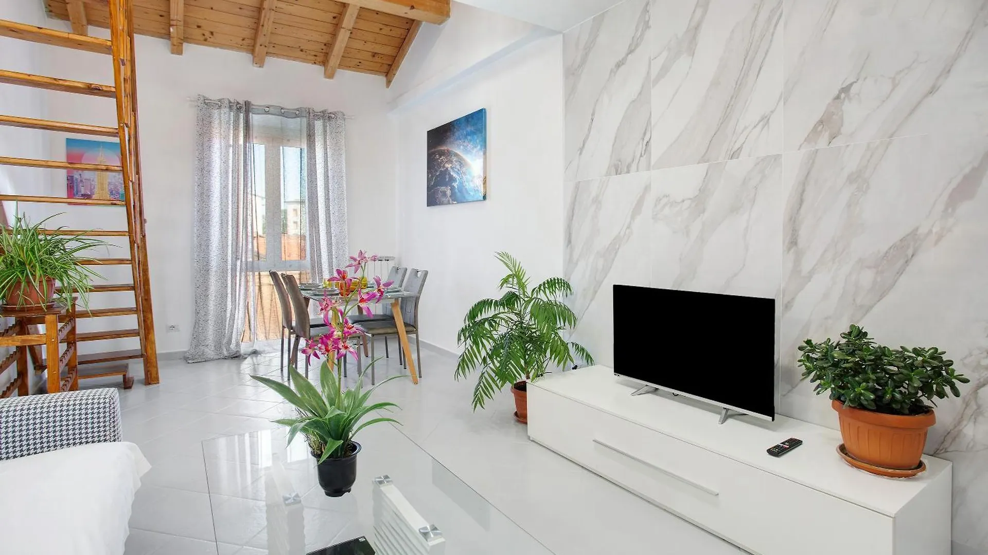 Casa Global Atlantica Apartment Nova Milanese Italy